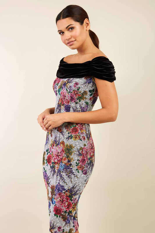 model wearing diva catwalk verdana matilda jaquard pencil-skirt fitted dress print and black velvet bardot neckline sleeveless and knee length (Sliver)