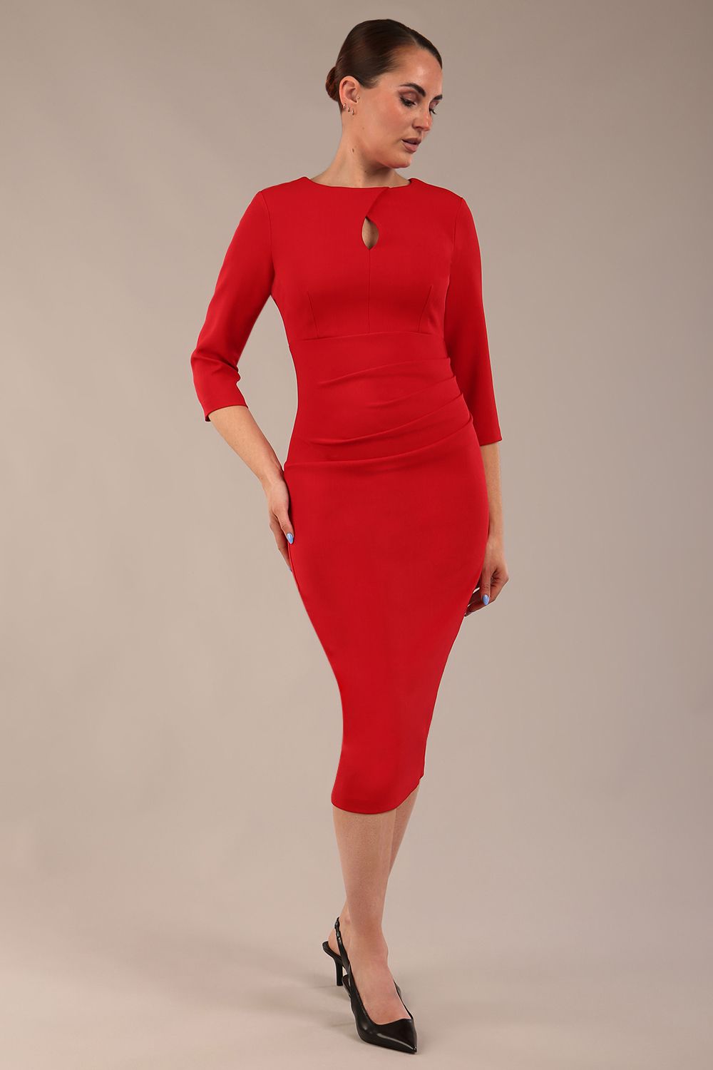 brunette model wearing diva catwalk ubrique pencil dress with a keyhole detail and sleeves in dark red colour front (Dark Red)