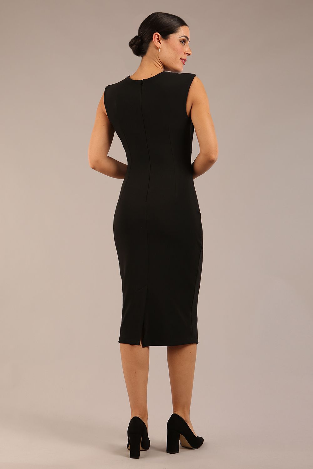 model is wearing a diva catwalk sleeveless dress with round neckline with pleating details and knee length in black colour front