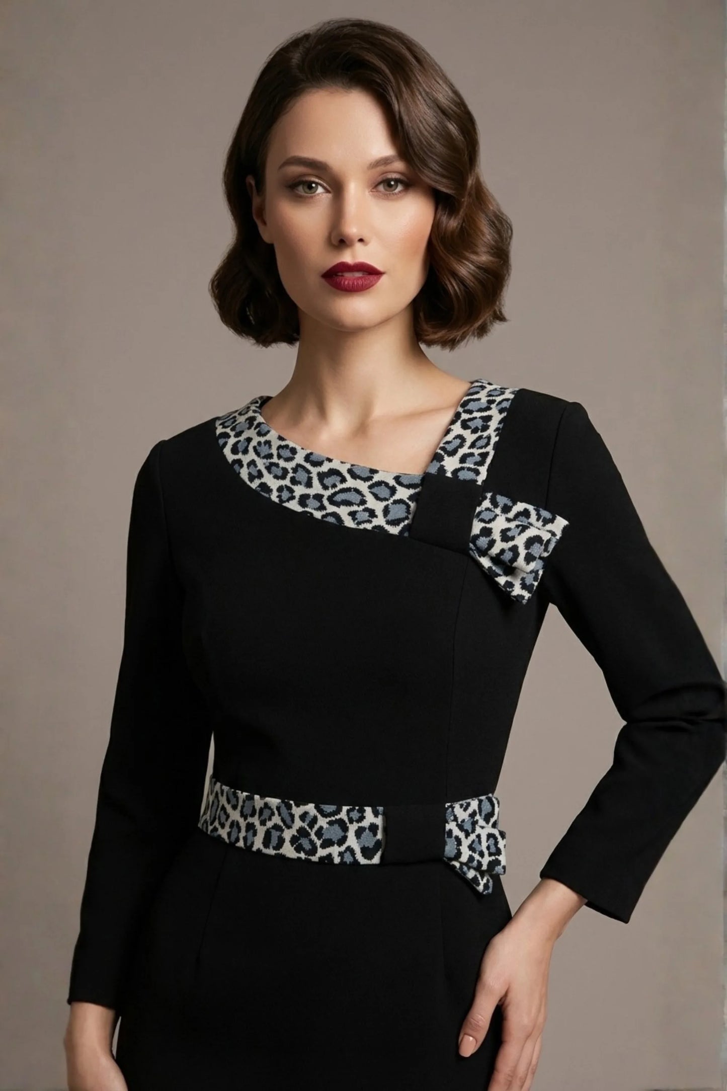 Hettie Vintage Contrast Leopard Print Pencil Dress